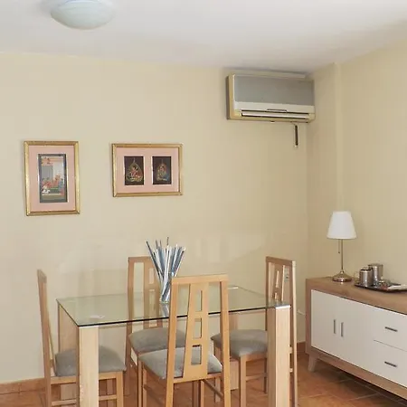 Lägenhet Evita Estates